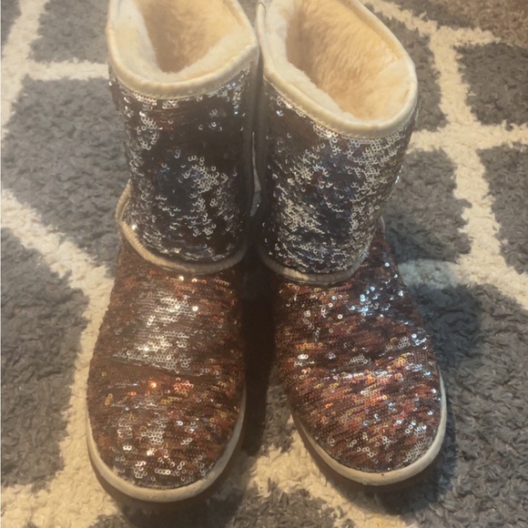 Sparkly UGG boots worn - Picture 5 of 5